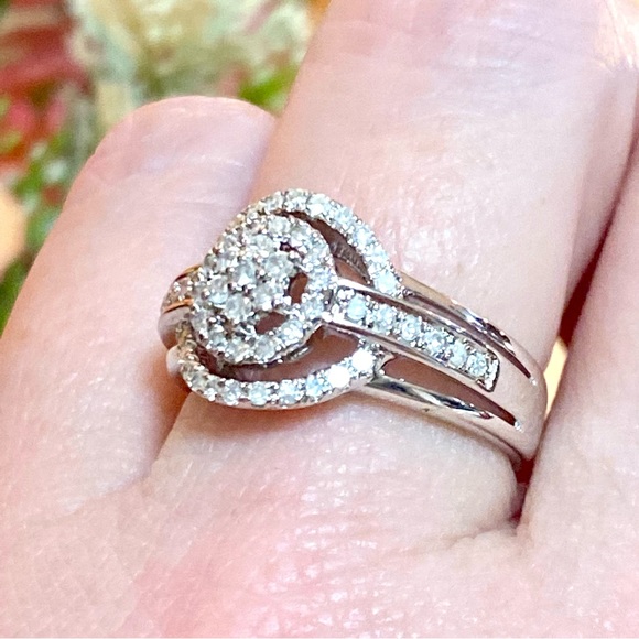 Genuine 1 Carat Diamond Flower Cluster Double Halo Ring ~ Triple Band Ring - Picture 14 of 15